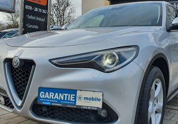 Alfa Romeo Stelvio 128.000 km 16.999 &euro; Dortmund 44145