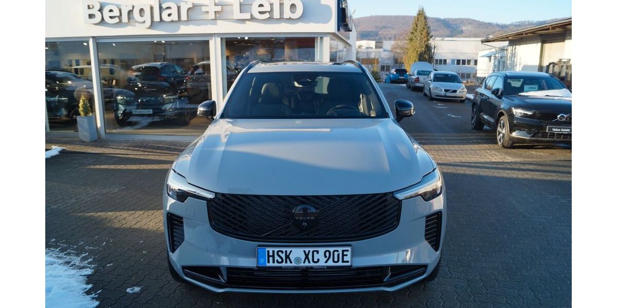 Volvo XC90 5.000 km 92.590 &euro; Meschede 59872