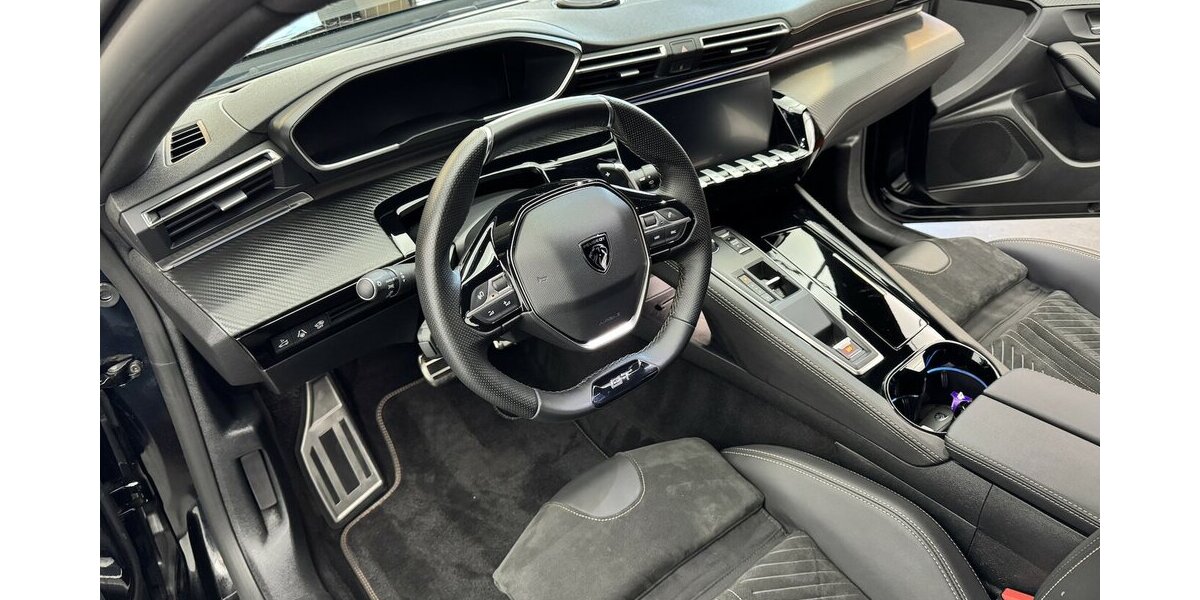 Peugeot 508 SW GT 130 BlueHdi FULL LED Panoramakamera 46.200 km 24.480 &euro; Lich 35423