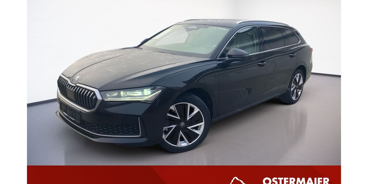 Skoda Superb 4.500 km 47.290 &euro; Landshut 84034