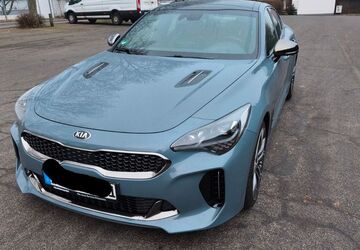 Kia Stinger 119.000 km 29.000 &euro; Reinheim 64354