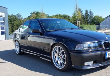 BMW 323 225.000 km 11.200 &euro; Böblingen 71034