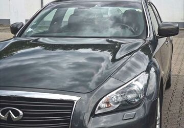 INFINITI Q70 201.637 km 11.800 &euro; pforzheim 75172