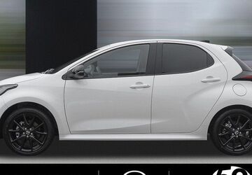 Mazda 2 Hybrid 13.116 km 25.990 &euro; Neufahrn 85375