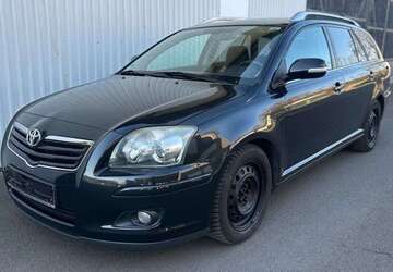 Toyota Avensis 208.000 km 3.700 &euro; Biebergemünd 63599