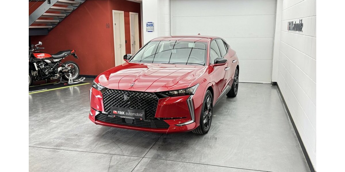 DS Automobiles DS4 130 EAT 8 Performance Line Alcantara 18.162 km 20.320 &euro; Lich 35423