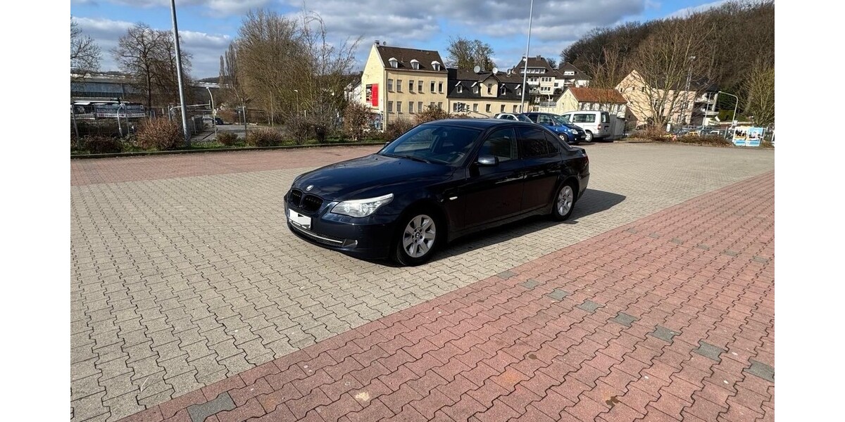 BMW 525 247.000 km 8.450 &euro; Ratingen 40878