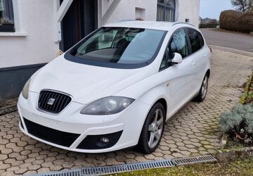 Seat Altea 333.000 km 1.800 &euro; Pellingen 54331