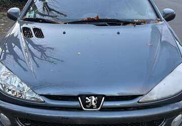 Peugeot 206 61.000 km 2.750 &euro; Hannover 30559