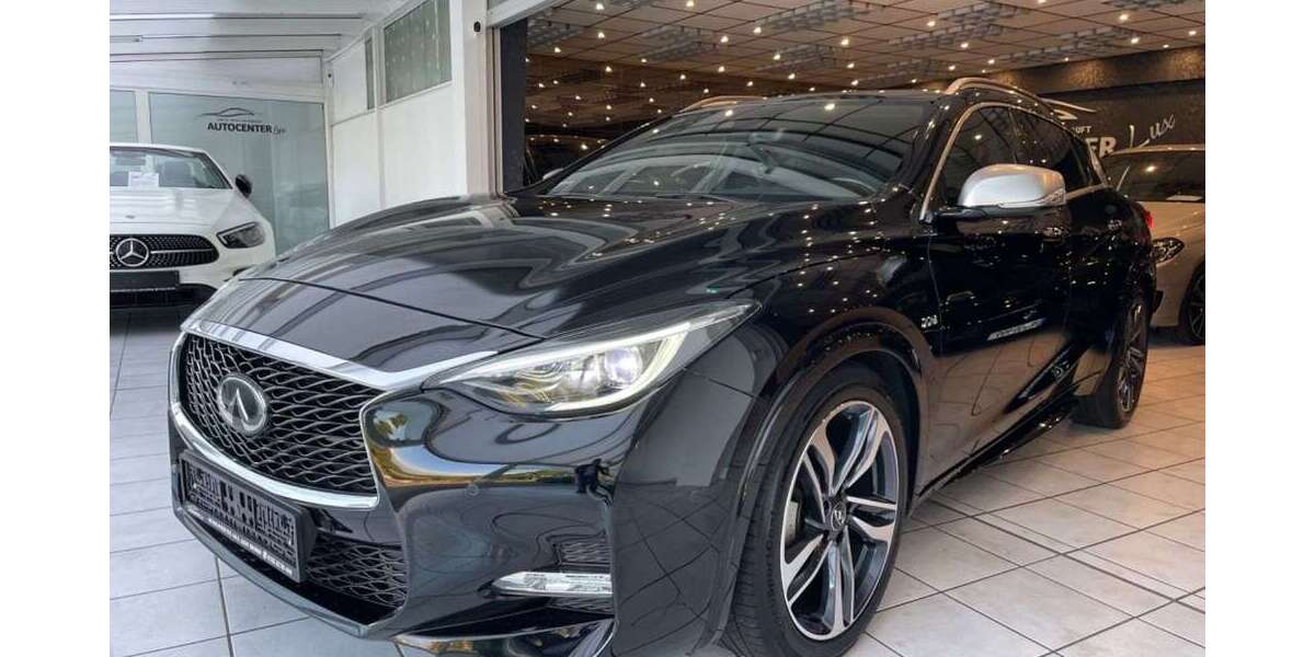 INFINITI Q30 106.000 km 18.499 &euro; Bremen 28201