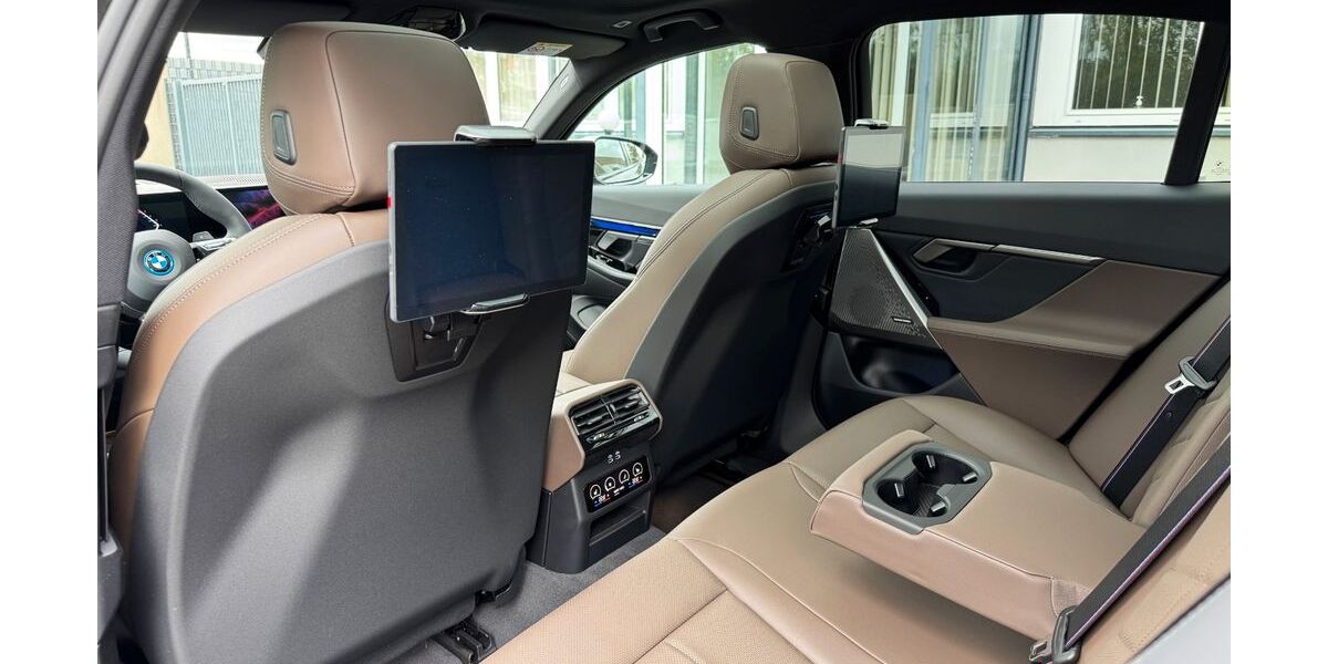 BMW 530 4.060 km 72.950 &euro; Köln 50739