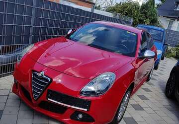 Alfa Romeo Giulietta 124.000 km 6.500 &euro; Bad Säckingen 79713