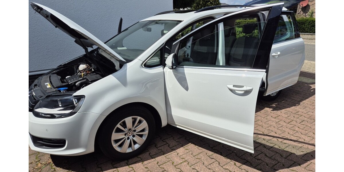 VW Sharan 157.000 km 15.900 &euro; Goslar 38640