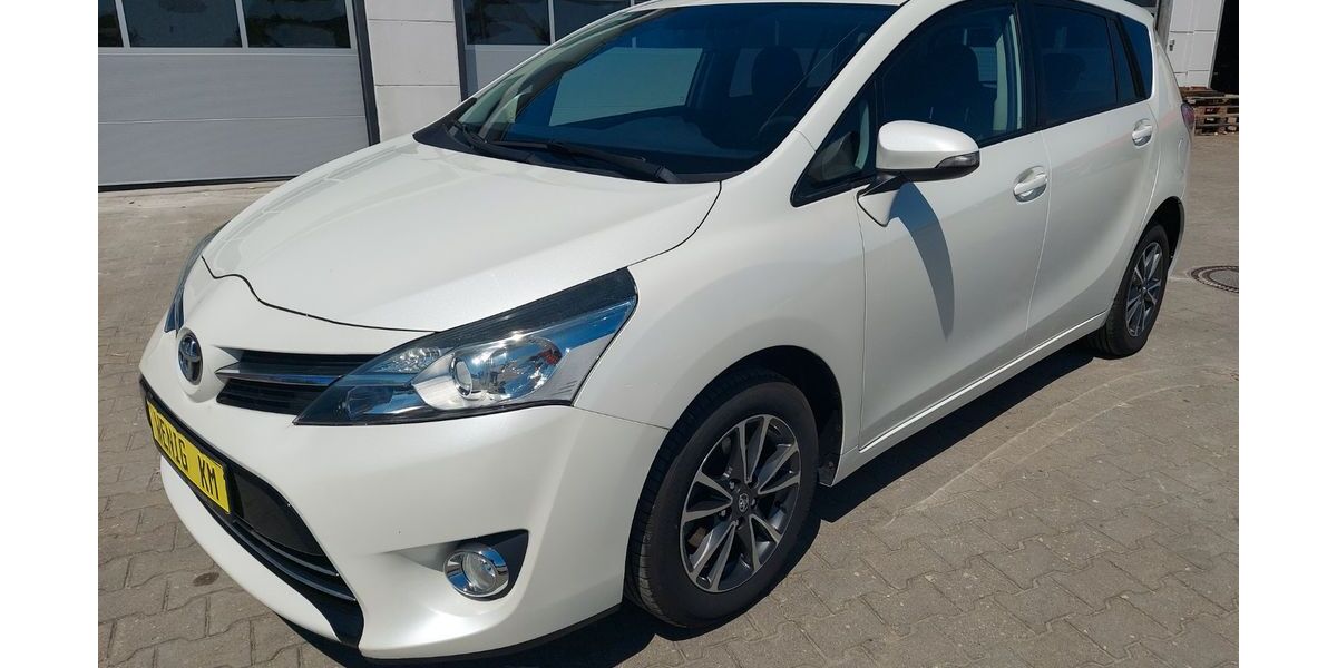 Toyota Verso 95.000 km 11.500 &euro; Sulzbach-Rosenberg 92237