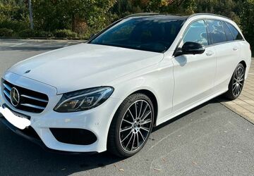 Mercedes-Benz C 250 98.000 km 26.000 &euro; Olching 82140