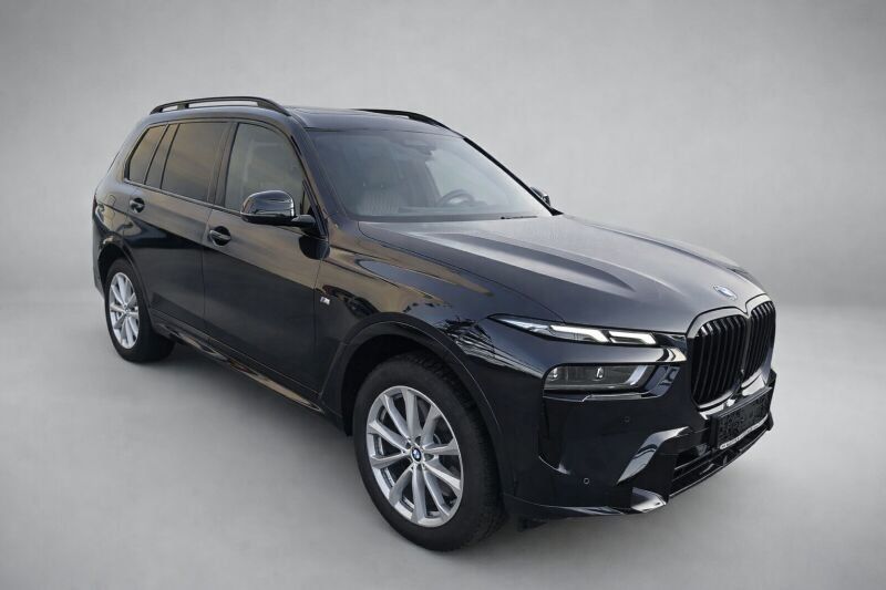 BMW X7 23.450 km 91.320 &euro; Paderborn 33100