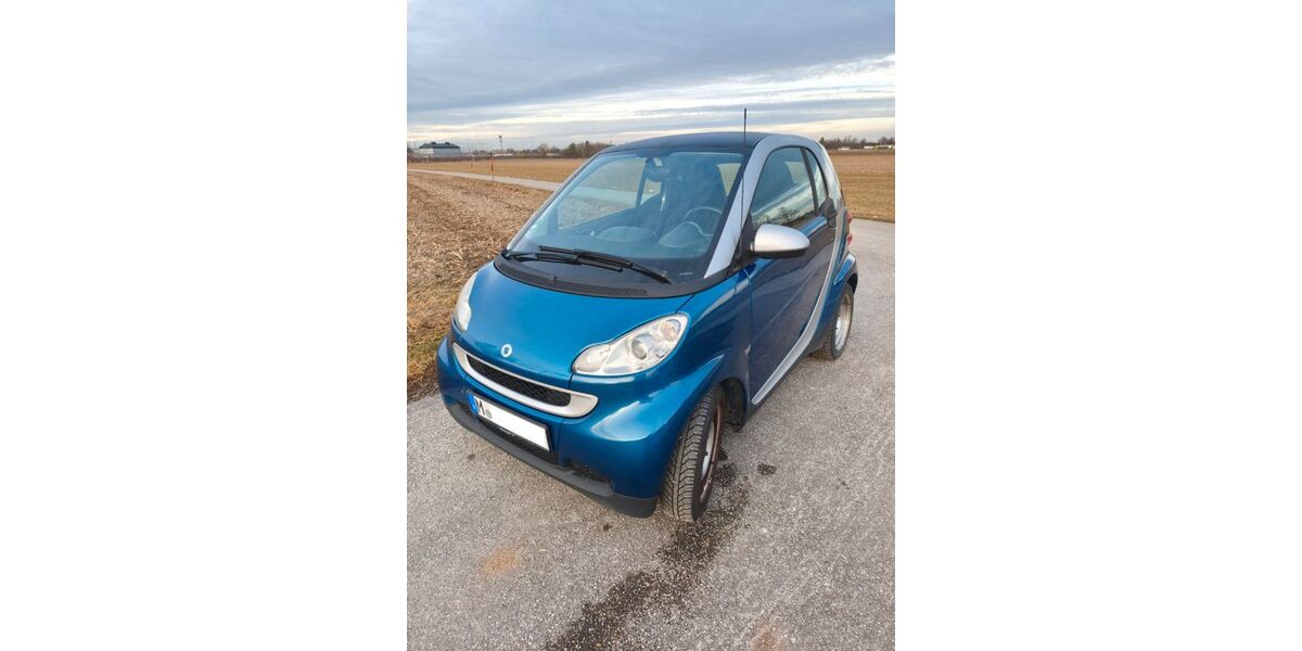 Smart ForTwo 198.000 km 2.999 &euro; München 81245
