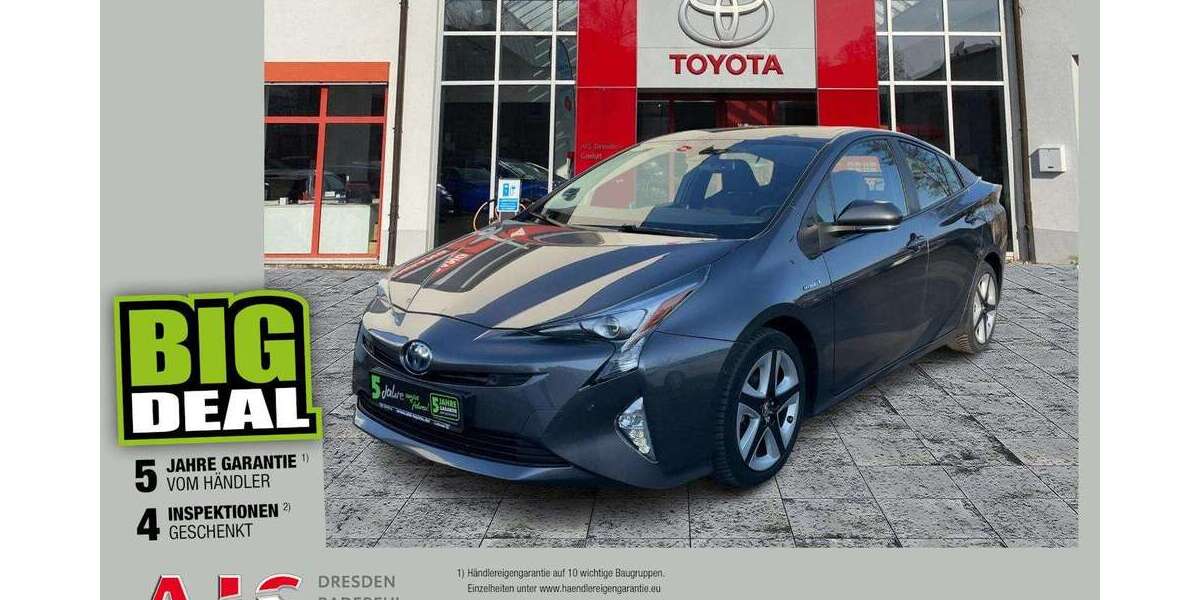Toyota Prius 141.000 km 14.990 &euro; Dresden 01217