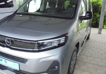 Opel Combo 16.400 km 31.490 &euro; Petting 83367