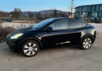 Tesla Model Y 7.000 km 37.900 &euro; Dürnau 73105