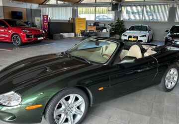 Jaguar XK8 198.300 km 13.700 &euro; Sonnefeld 96242