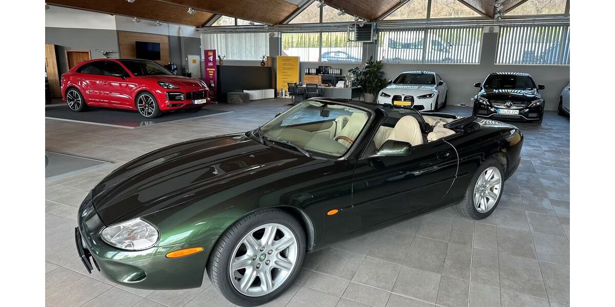 Jaguar XK8 198.300 km 13.700 &euro; Sonnefeld 96242