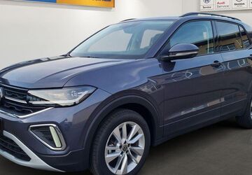VW T-Cross 2.501 km 26.590 &euro; Balingen 72336