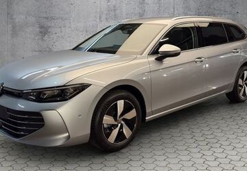 VW Passat 4.900 km 41.905 &euro; Paderborn 33100
