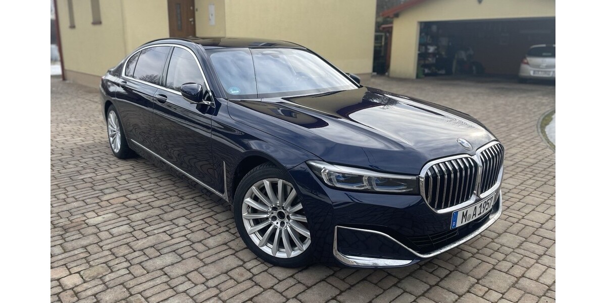 BMW 740Ld 217.000 km 49.900 &euro; München 80313