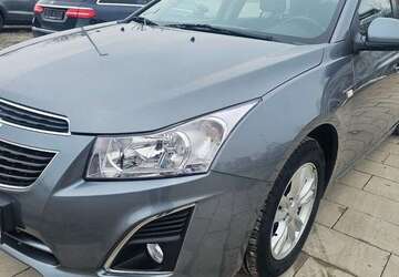 Chevrolet Cruze 108.689 km 6.950 &euro; Aschaffenburg 63741
