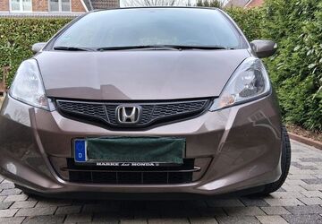 Honda Jazz 57.100 km 8.900 &euro; Ahrensburg 22926