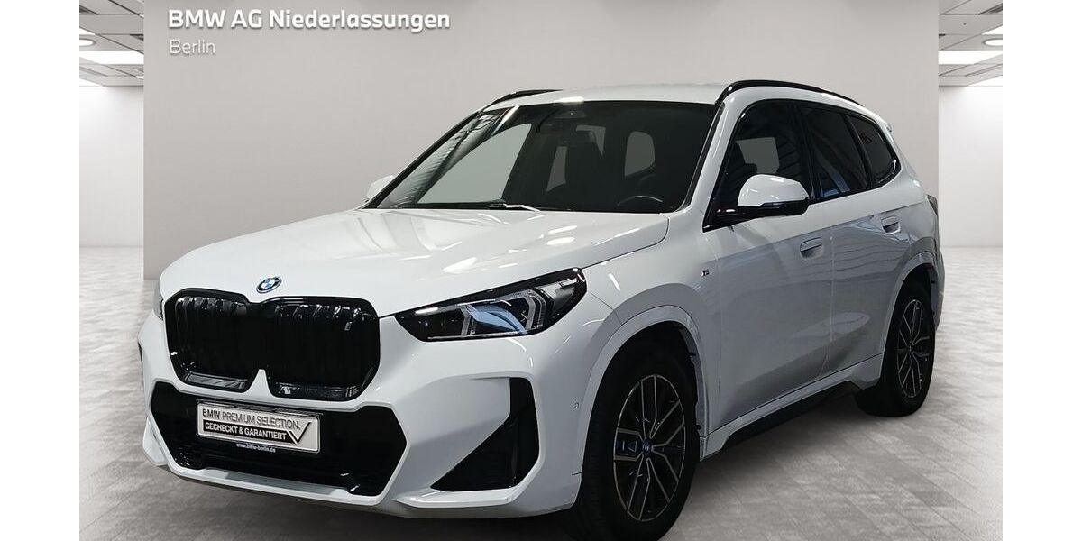 BMW iX1 32.713 km 40.900 &euro; Berlin 12683