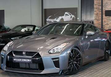 Nissan GT-R 8.558 km 199.990 &euro; Trossingen 78647