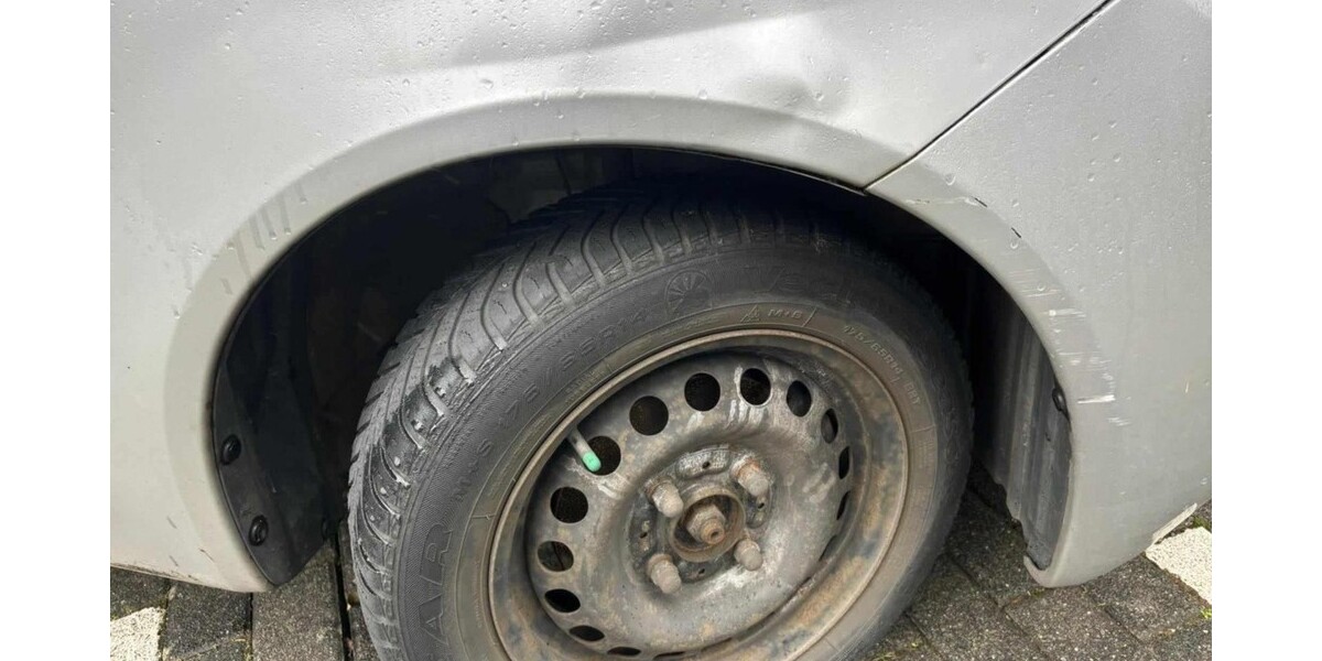 Mitsubishi Colt 102.000 km 1.250 &euro; Trier 54290