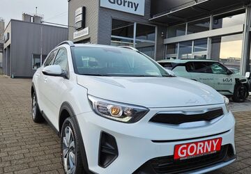 Kia Stonic 4.900 km 21.600 &euro; Eislingen 73054