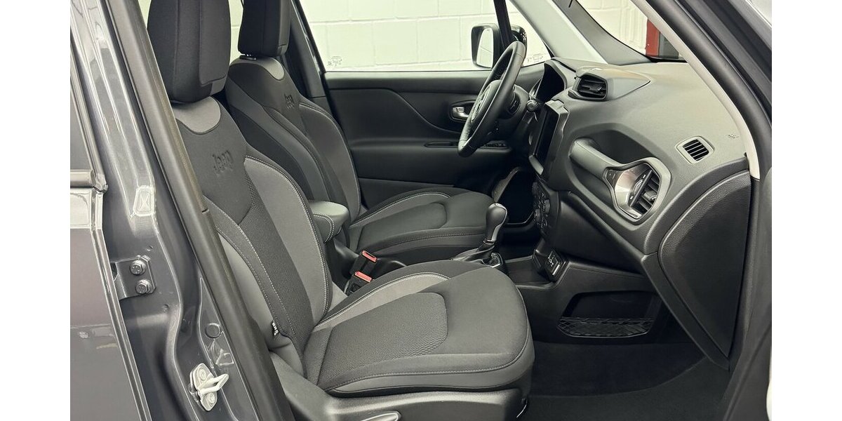 Jeep Renegade 1.5 Mild-Hybrid Limited Panoramadach 15.835 km 21.740 &euro; Lich 35423