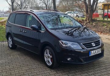 Seat Alhambra 156.800 km 18.200 &euro; Berlin 10827