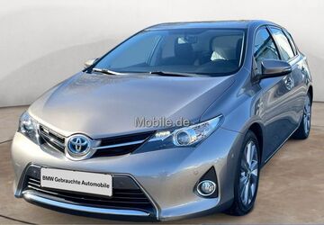 Toyota Auris 114.001 km 11.290 &euro; Werne 59368