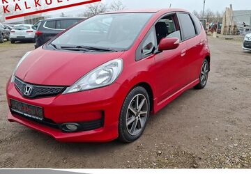 Honda Jazz 26.291 km 8.985 &euro; Achern 77855