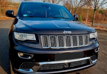 Jeep Grand Cherokee 85.351 km 26.600 &euro; Niederau 01689