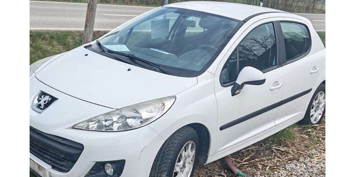 Peugeot 207 188.000 km 1.200 &euro; Saaldorf-Surheim 83416