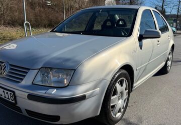 VW Bora 266.000 km 2.095 &euro; Kierspe 58566