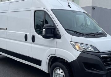 Opel Movano 82.653 km 15.990 &euro; Baunatal 34225