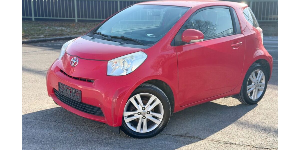 Toyota IQ 113.654 km 5.990 &euro; Reutlingen OT Storlach 72760