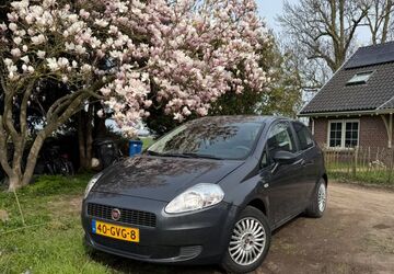 Fiat Punto 90.000 km 3.500 &euro; Amsterdam 1011d