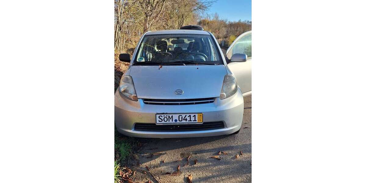 Daihatsu Sirion 151.762 km 995 &euro; Sömmerda 99610