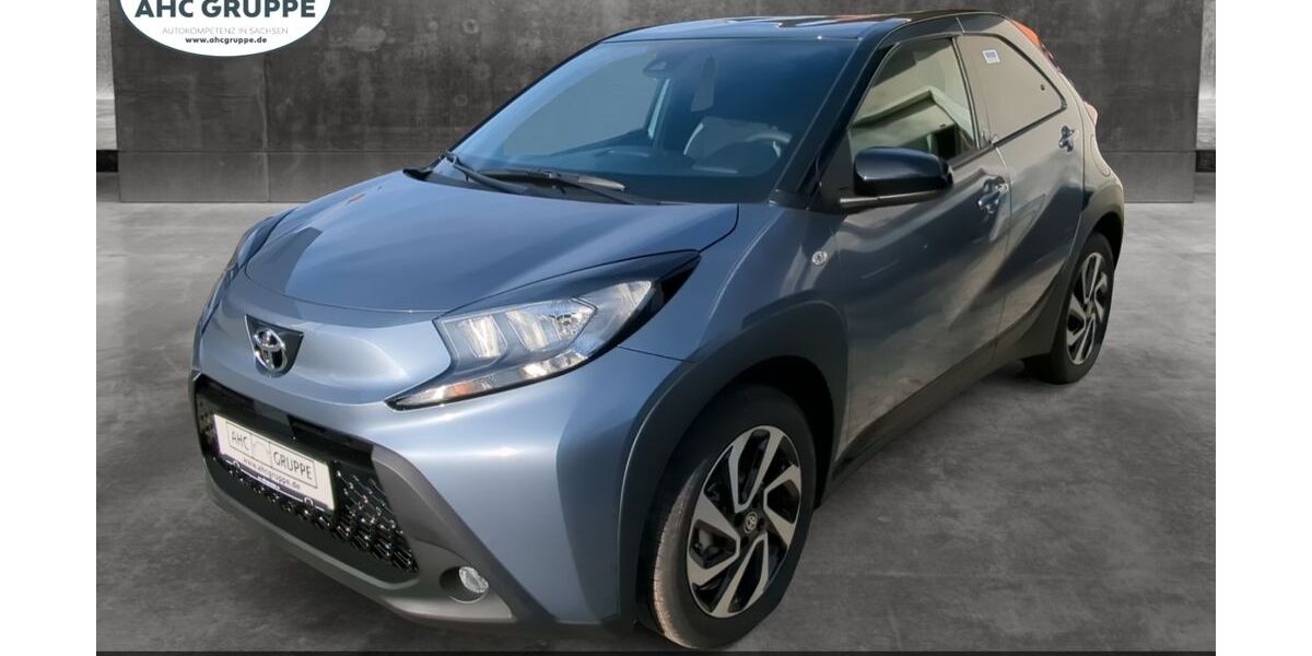 Toyota Aygo (X) 2.586 km 16.490 &euro; Chemnitz 09119