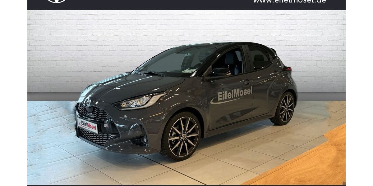 Toyota Yaris 10.000 km 28.960 &euro; Bitburg 54634