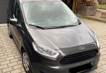 Ford Transit Courier 83.300 km 7.900 &euro; Bretten 75015