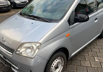 Daihatsu Cuore 122.000 km 1.750 &euro; Neuss 41462